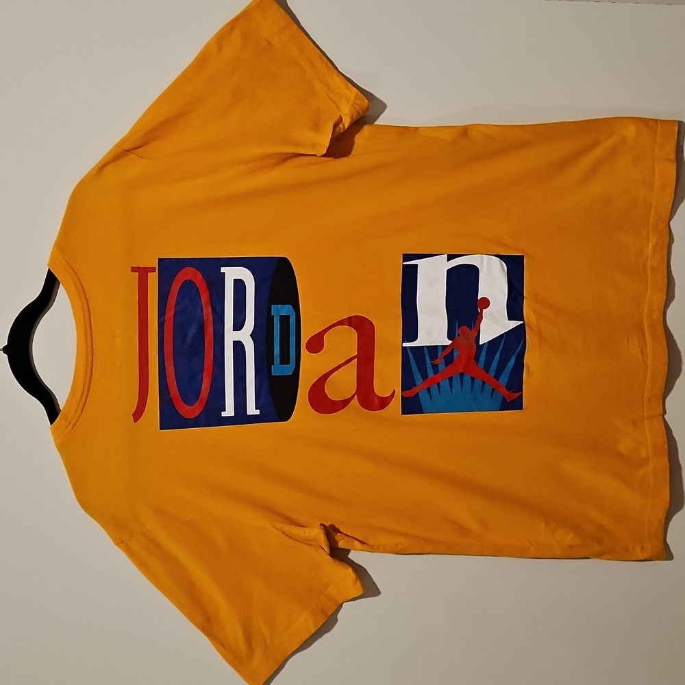 Air Jordan yellow orange short sleeve graphic tee XL Chicago Bulls GOAT MVP